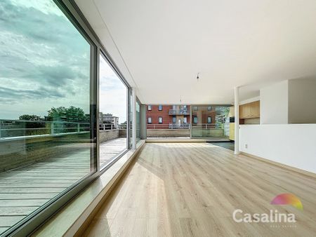 Duplex / Penthouse van 105 m² op de 4e verdieping - Photo 4