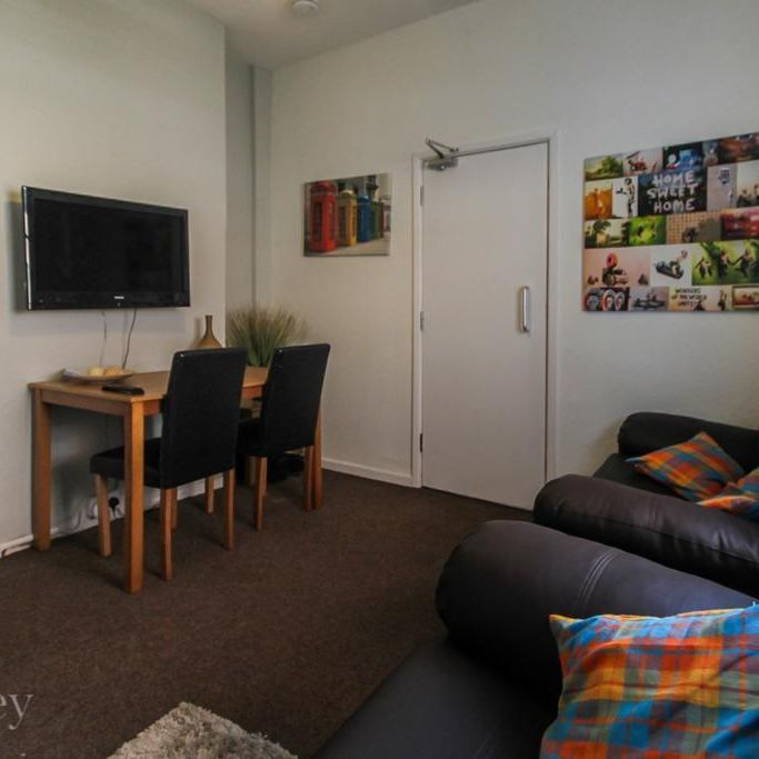 1 bedroom house of multiple occupation to rent - Photo 1