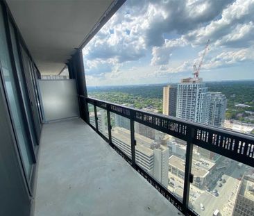 For Lease - 8 Eglinton Avenue Unit# 3206, Toronto, Ontario - Photo 2