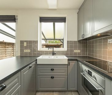 Gezellige gezinswoning met 3 slaapkamers, bureau en gezellige tuin - Photo 6