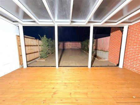 Cleveley Crescent, Ealing, W5 1DZ - Photo 4