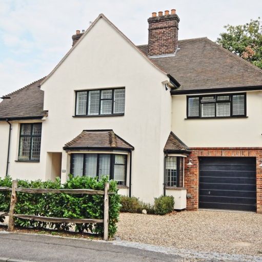 White Rose Lane, Woking - Photo 1