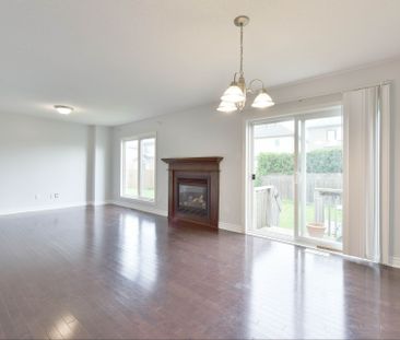For Lease - 322 BRETTONWOOD Ridge, Kanata, Ontario - Photo 2