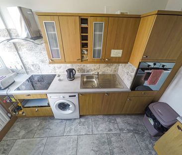 Room in a Shared House, Gilby House, E9 - Photo 4