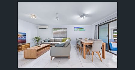 Furnished home with Pool - Photo 4