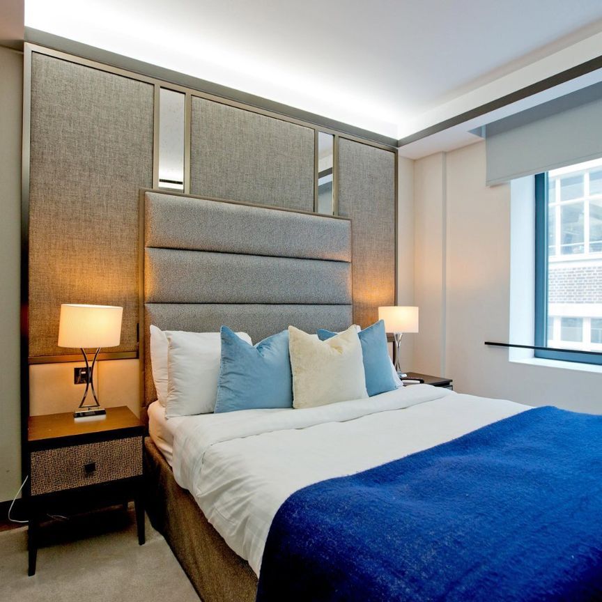 Golden Square, W1F, London - Photo 1