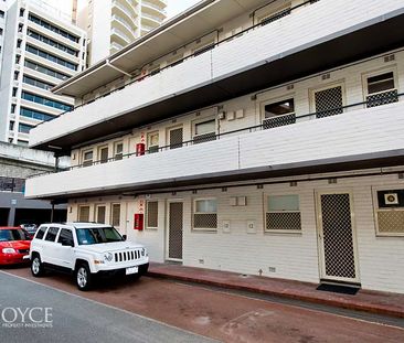 13/122 Terrace Road, Perth WA 6000 - Photo 4