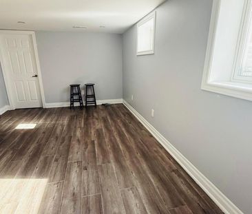 For Lease - 284 Farewell Street Unit# Bsmt, Oshawa, Ontario - Photo 2