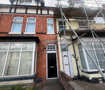 1 bedroom in a house share to rent - Photo 1