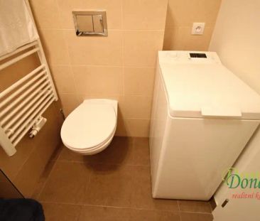 Pronájem bytu 1+kk s lodžií, 42 m - Photo 1