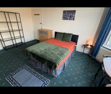 Room in a Shared Flat, Wrottesley Road, NW10 - Photo 2