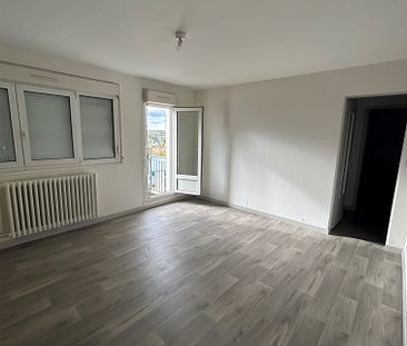 Location - Appartement T4 - 74 m² - Montbéliard - Photo 3