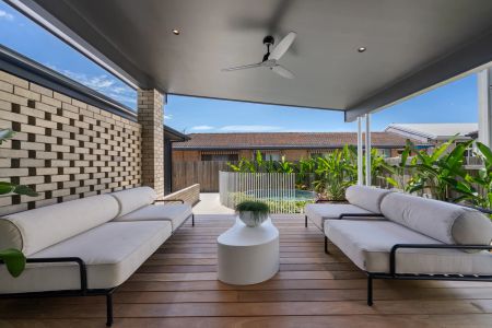 Effortless Coastal Living in a Beautifully Renovated Home - Photo 3