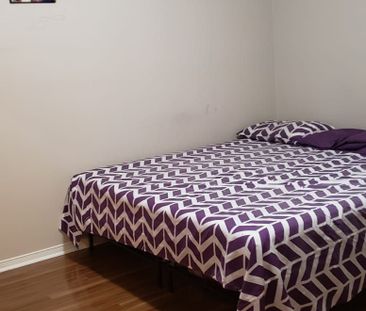 For Lease - 33 Baha Crescent, Brampton, Ontario - Photo 4