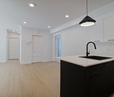 5001, boul. Bertrand-Fabi #107, Sherbrooke (Rock Forest | St-Élie) - Photo 1