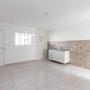 Casa para alugar com 45m², 1 quarto e 1 vaga - Photo 1