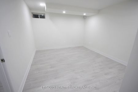For Lease - 7 Pear Blossom Way Unit# Bsmt, East Gwillimbury, Ontario - Photo 4