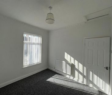 2 bedroom house to rent - Photo 3