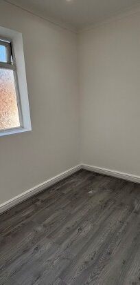 Hall Lane L7 - Photo 1