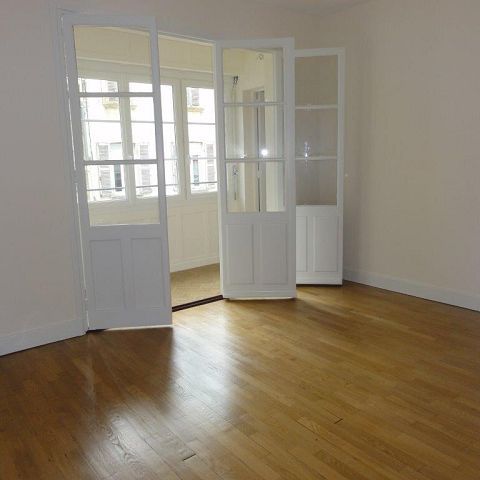Location Appartement 4 pièces 90m² LE CREUSOT 71200 - Photo 1