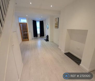 2 bedroom terraced house to rent - Photo 3