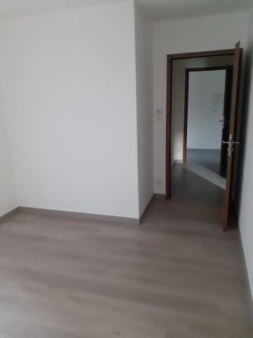 4 pièces - 89 m² - 1er étage - Colocation non autorisée - Photo 3