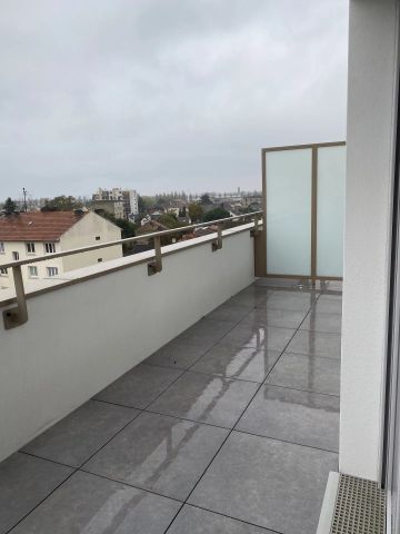 LOCATION APPARTEMENT 2P VIDE LES PAVILLONS SOUS BOIS - Photo 3