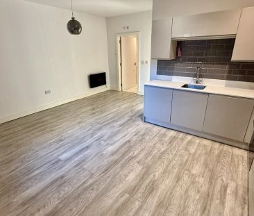 1 bedroom house to rent - Photo 2