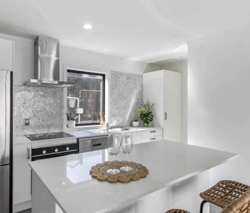 Bright and modern townhouse - Photo 1