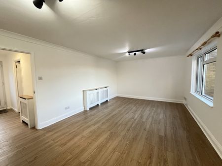 Trecarne, Falmouth - Photo 2