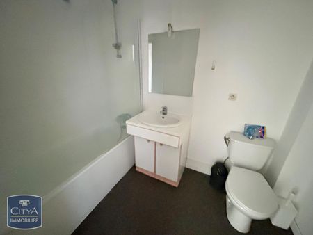 Location Appartement 1 pièce 30m² LILLE 59000 - Photo 4