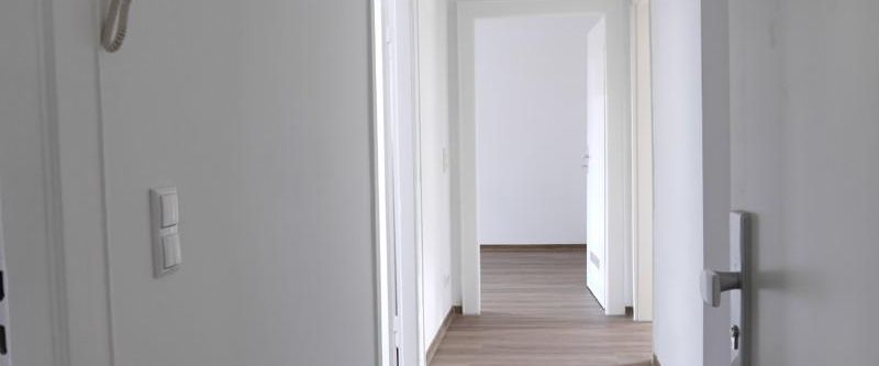 ﻿Schöne 2-Zimmer-Wohnung mit Tageslichtbad und Balkon in Hanau zu vermieten - Foto 1