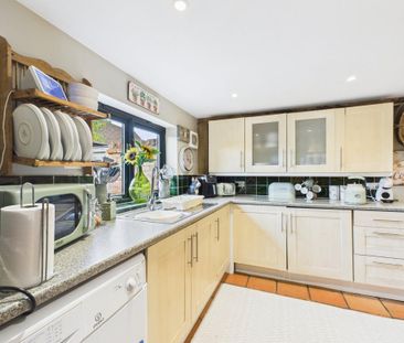 3 bedroom barn conversion to rent - Photo 6