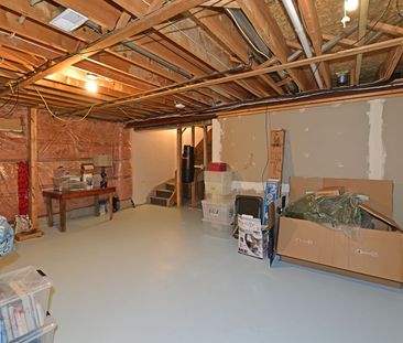 For Lease - 154 Pressed Brick Drive, Brampton, Ontario - Photo 2