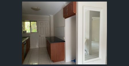 Central Southport - Walk To The Broadwater - Photo 4