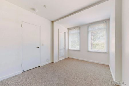 104/445 Royal Parade, Parkville, Melbourne - Photo 4