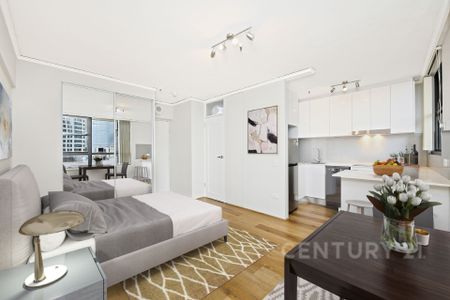 Stylish Renovated Studio in Prime CBD Location - Photo 3