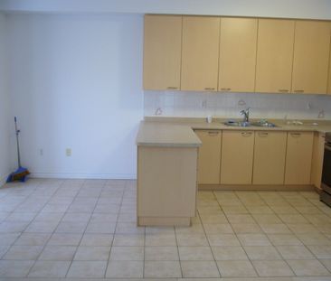 For Lease - 57 Madison Heights Boulevard, Markham, Ontario - Photo 5