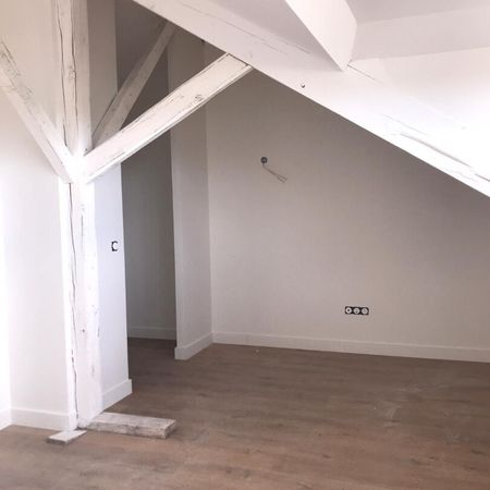 Location Appartement 2 pièces 75m² - Photo 3