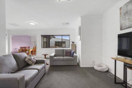 Renovated Family Home in the Heart of Rosedale - Photo 5