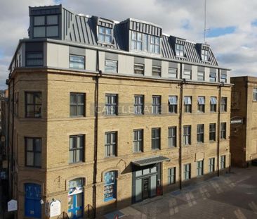 1 bedroom in a flat share to rent - Photo 5