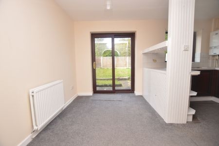 3 Bedroom Detached House - Photo 5