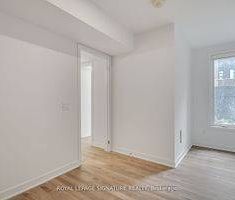 Feels brand new 900+sqft heart of st.clair west! - Photo 1