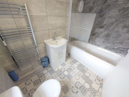 Saxony Rd, Kensington Fields. - Photo 2