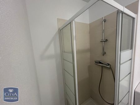 Location Appartement 2 pièces 45m² PORT DE BOUC 13110 - Photo 5