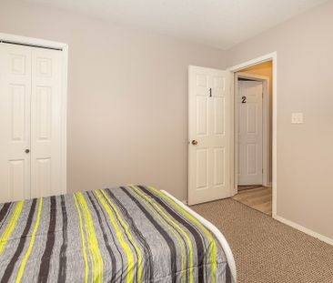 Rent-A-Room in this Roomy 8 Bed Home! Based On Single Occupancy. - Photo 6