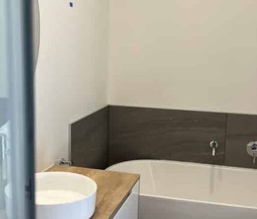 Four bedroom, brand new - Photo 1