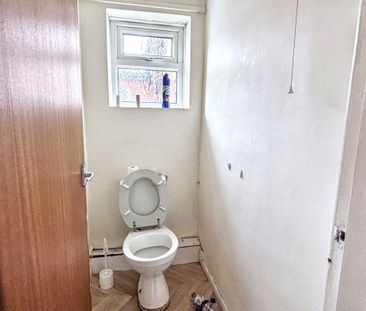 2 bed terraced house to rent in DL14 - Photo 1