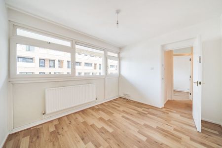 Dorset Road, London, SW8 - Photo 3