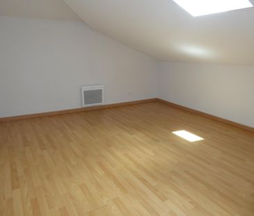 Location Appartement 3 pièces 74m² AUBENAS 07200 - Photo 4